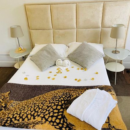 Ww Hostel & Suites Coimbra Buitenkant foto
