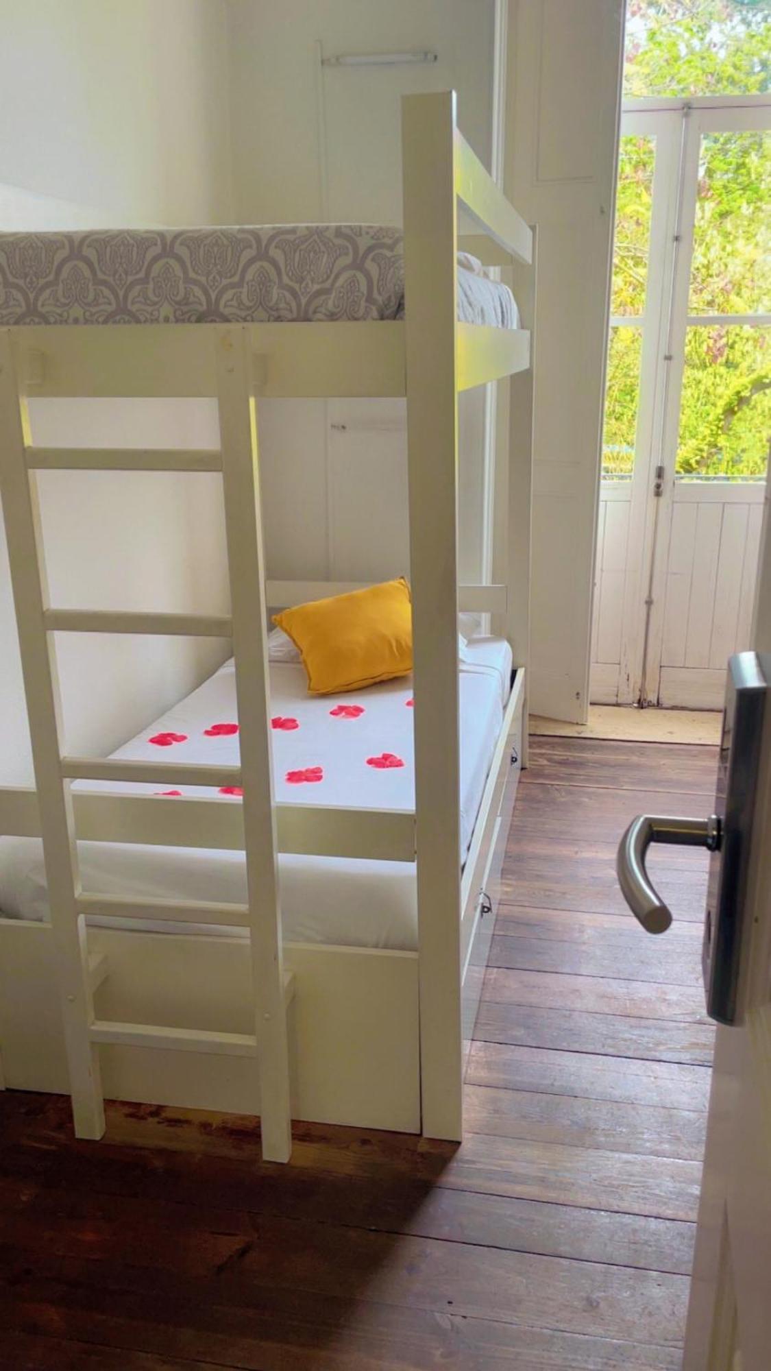 Ww Hostel & Suites Coimbra Buitenkant foto
