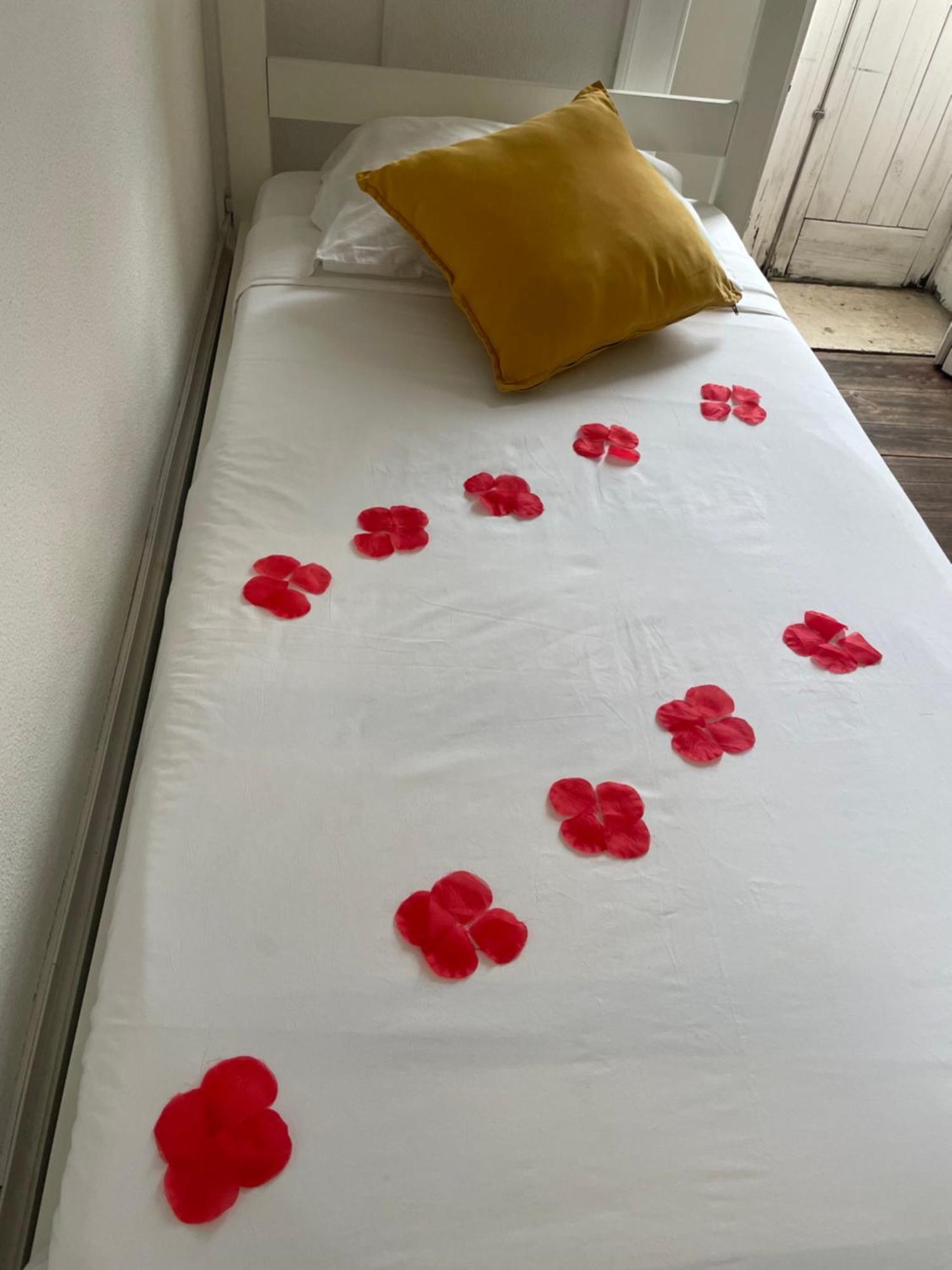 Ww Hostel & Suites Coimbra Buitenkant foto