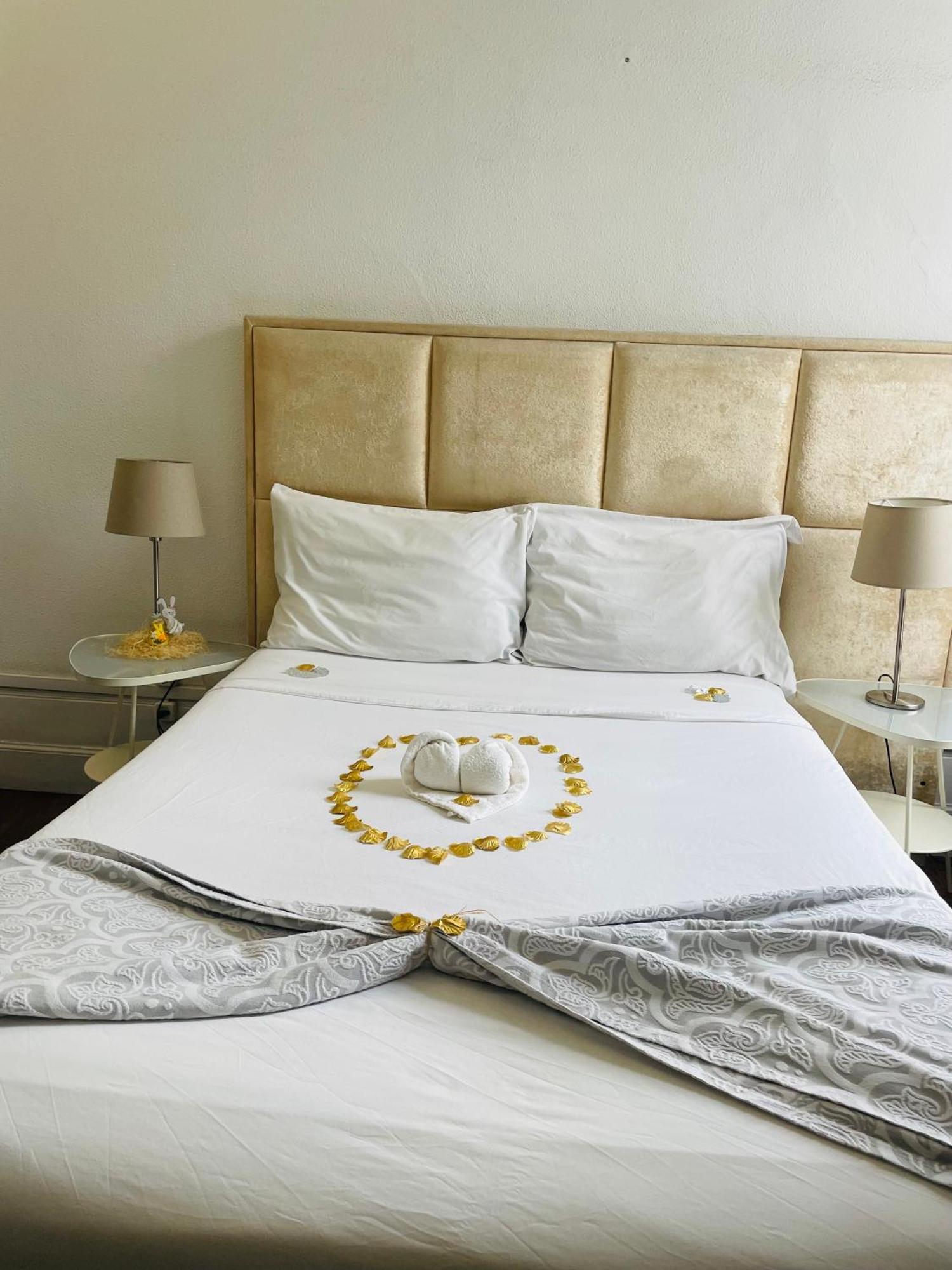 Ww Hostel & Suites Coimbra Buitenkant foto