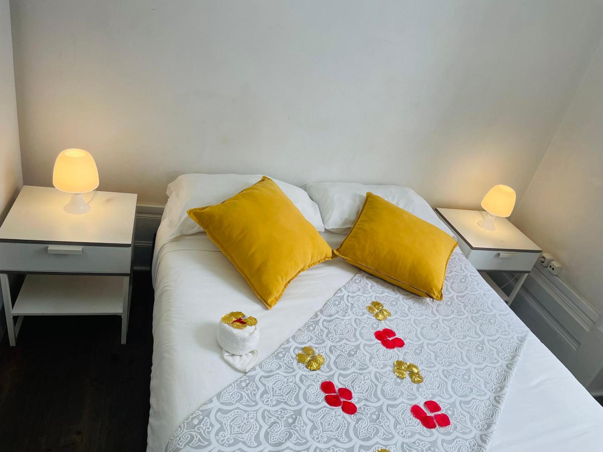 Ww Hostel & Suites Coimbra Buitenkant foto